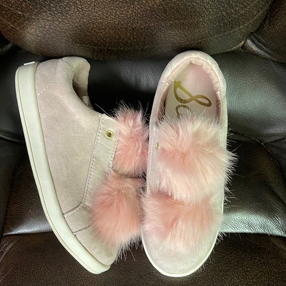 Sam Edelman Other - Girls Sam Edelman Light Pink Suede Sneakers Size 1